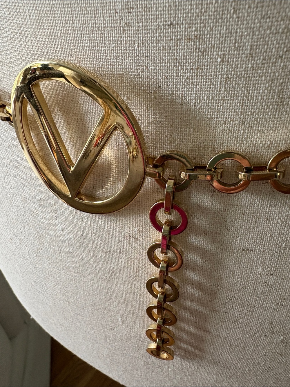 Vintage Valentino Gold Chain Belt - Picture 2 of 2